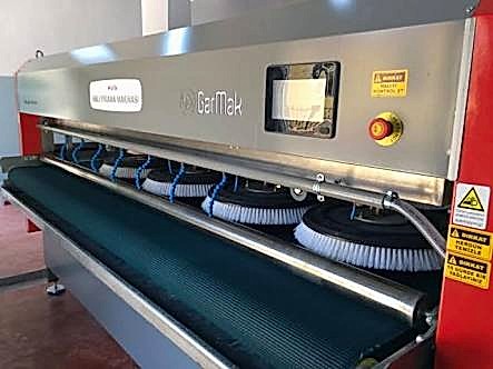 1.halı yıkama işlemi